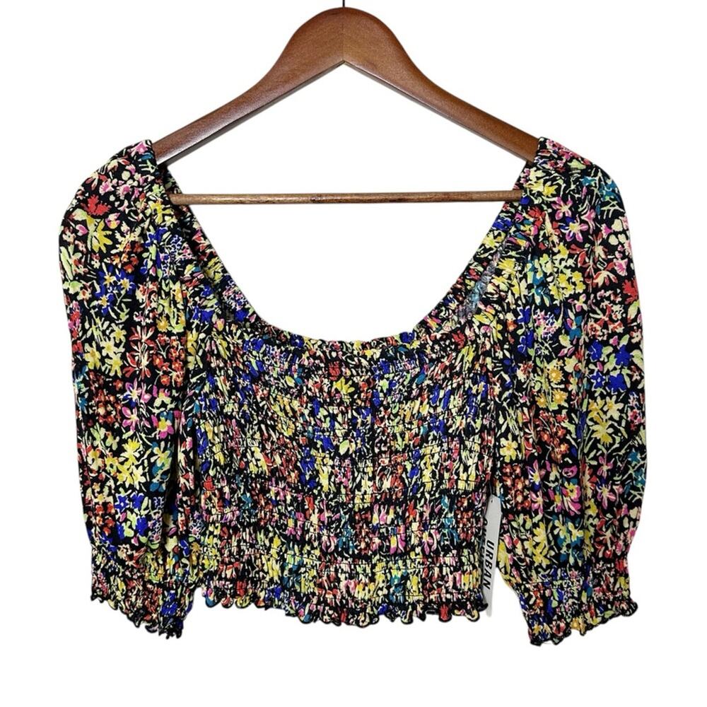 Urban Outfitters NWT Sara Floral Smocked Crop Top Women’s Size Small Festival